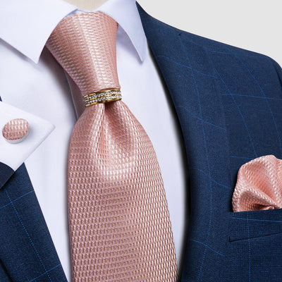 Roze zijden stropdas