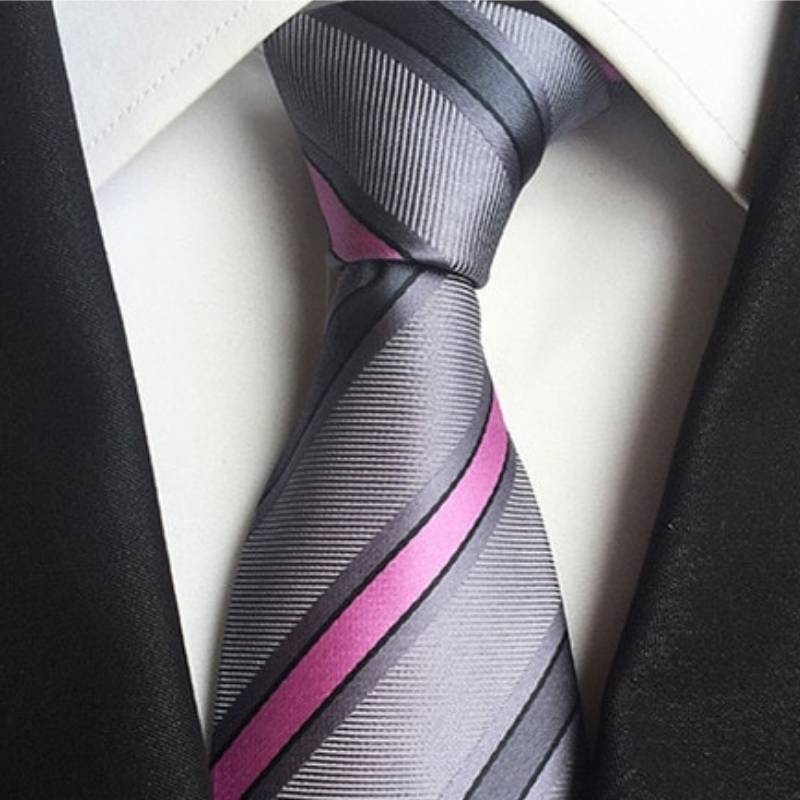 Lichtgrijze stropdas met roze en grijze strepen