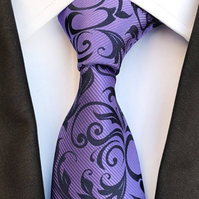 Lichtpaarse stropdas met zwarte bloemen