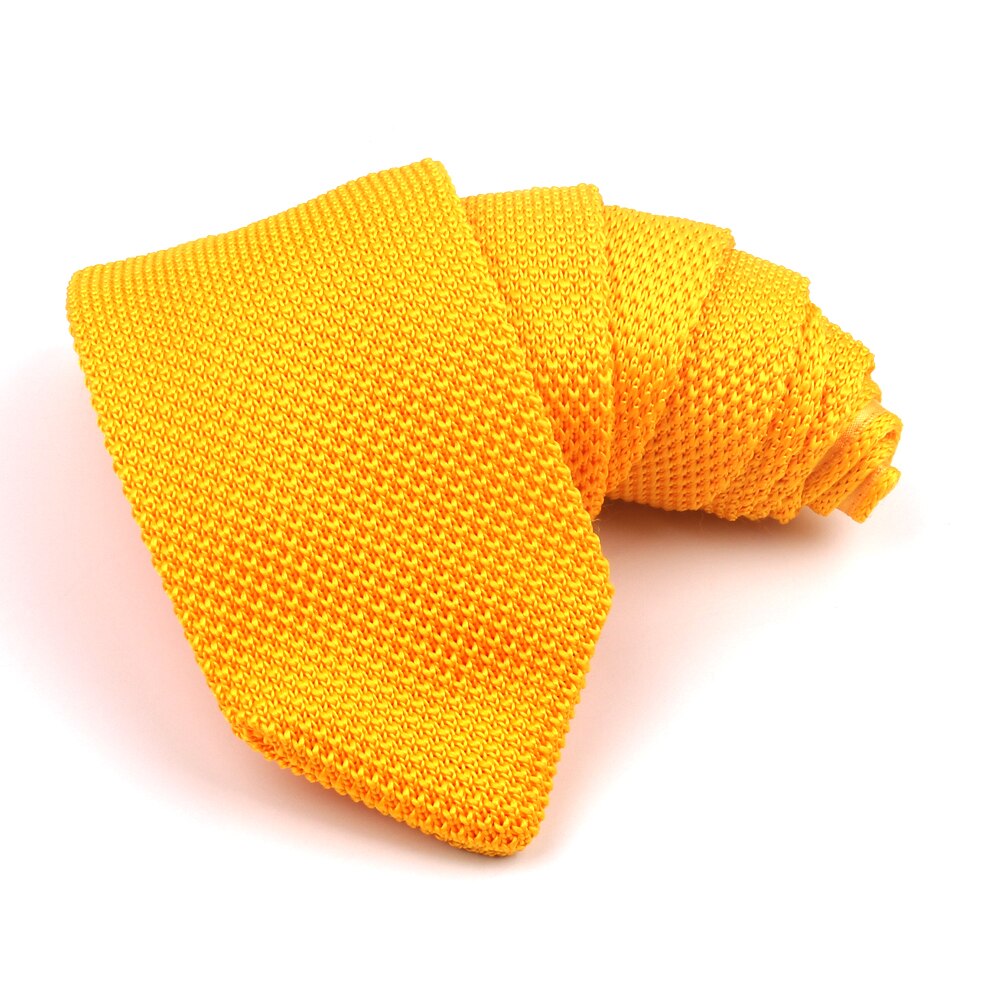 Gele gebreide stropdas