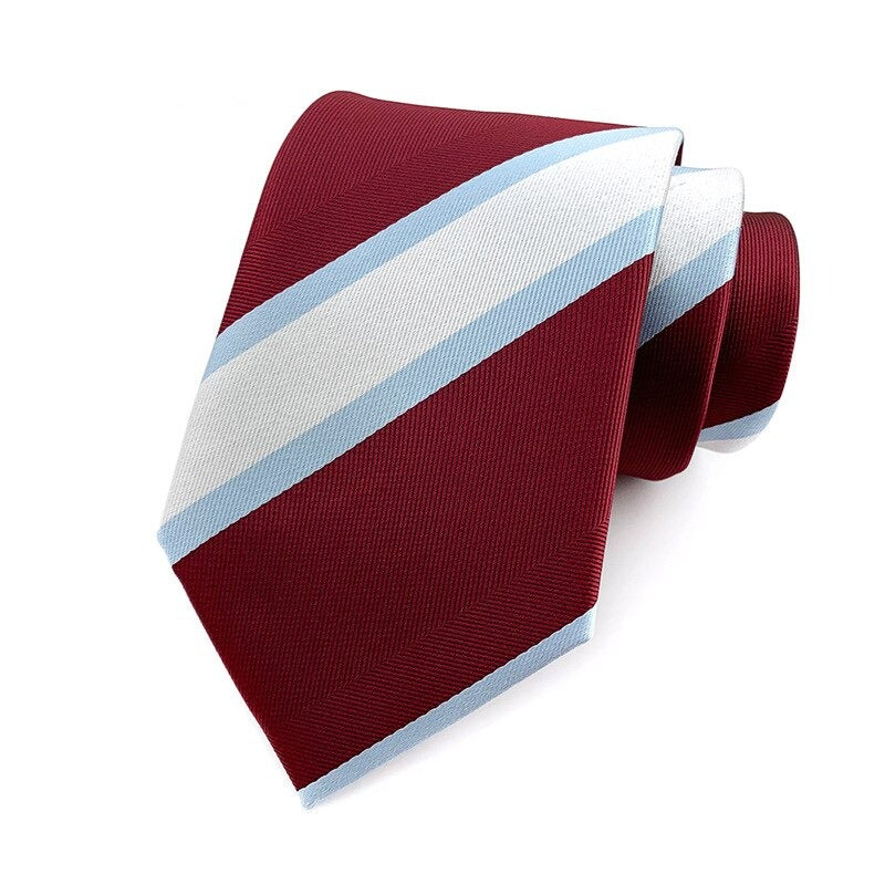 Rode stropdas met witte en hemelsblauwe strepen
