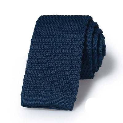 Marineblauwe gebreide stropdas